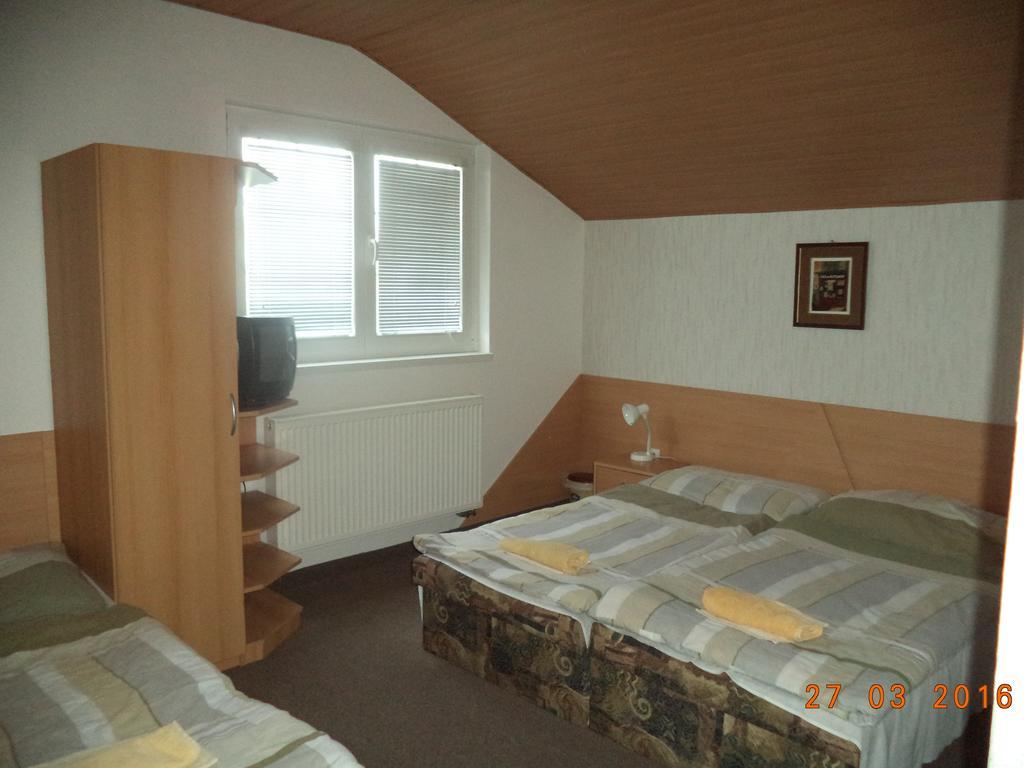 Pension Hostad Gabcikovo Exterior photo